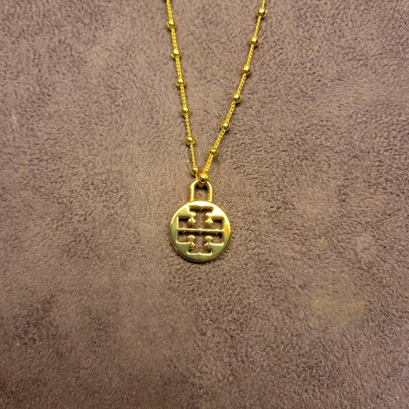 ●●SOLD●●Tory Burch Logo Pendant Beaded Chain Necklace - Picture 6 of 7